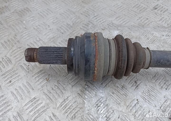 Полуось задняя (разное) BMW 5-Series