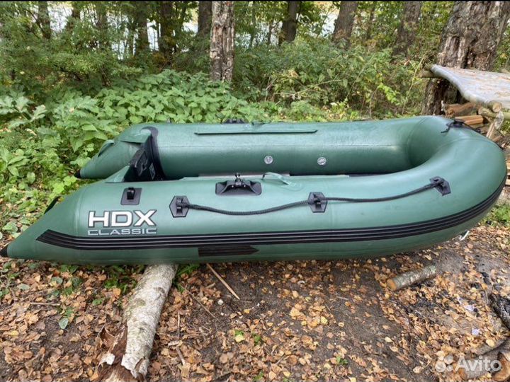 Лодка с мотором