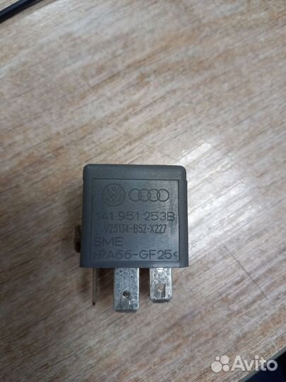 Реле включения вентилятора 53