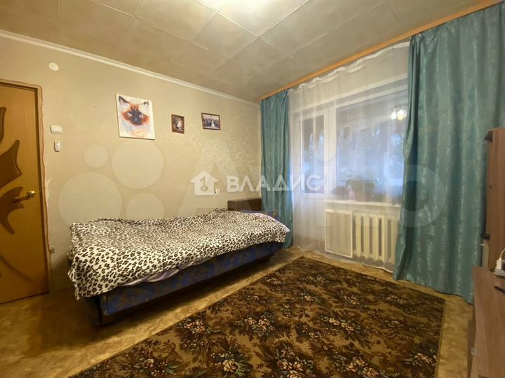 2-к. квартира, 40 м², 3/5 эт.