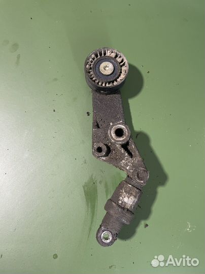 Натяжитель ролик ремня Geely FC Vision JL4G18