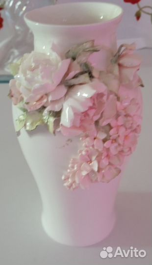 Ваза ручная лепка Кисловодской фарфор