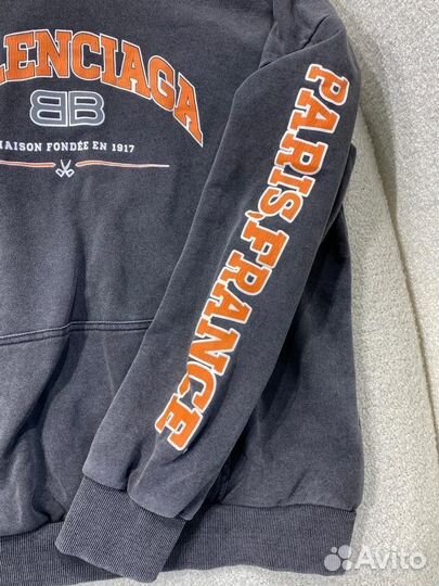Balenciaga толстовка