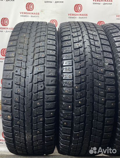 Dunlop SP Winter Ice 01 215/60 R16