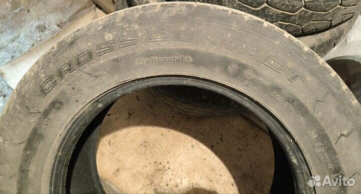 Continental ContiCrossContact LX 235/65 R17 104V