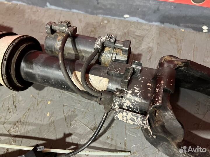 Амортизатор передний правый Mercedes-Benz Gle W292