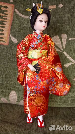 Кукла фарфоровая коллекционная