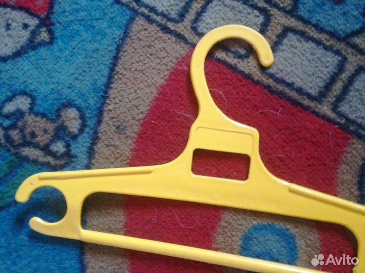 Детские,взрослые плечики