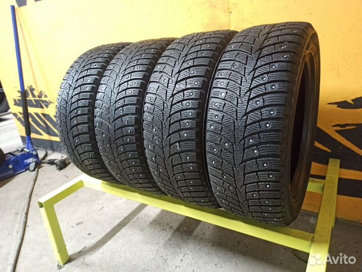 Laufenn I Fit Ice LW 71 205/55 R16