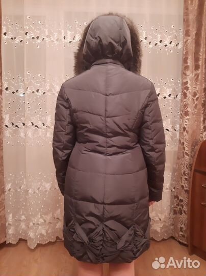 Пуховик женский с натуральным мехом