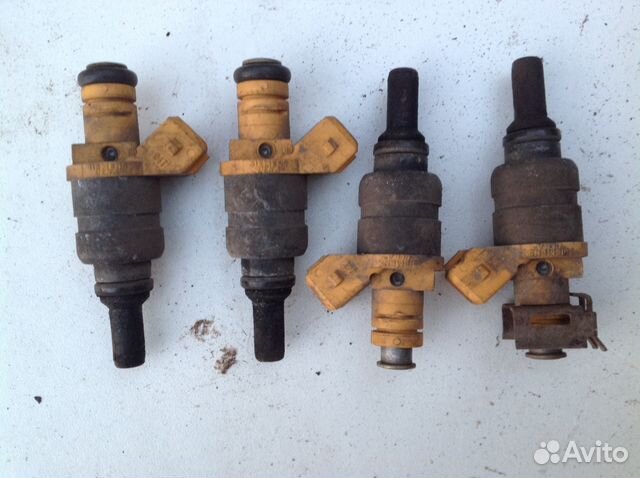 Форсунка топливная Киа Рио 1