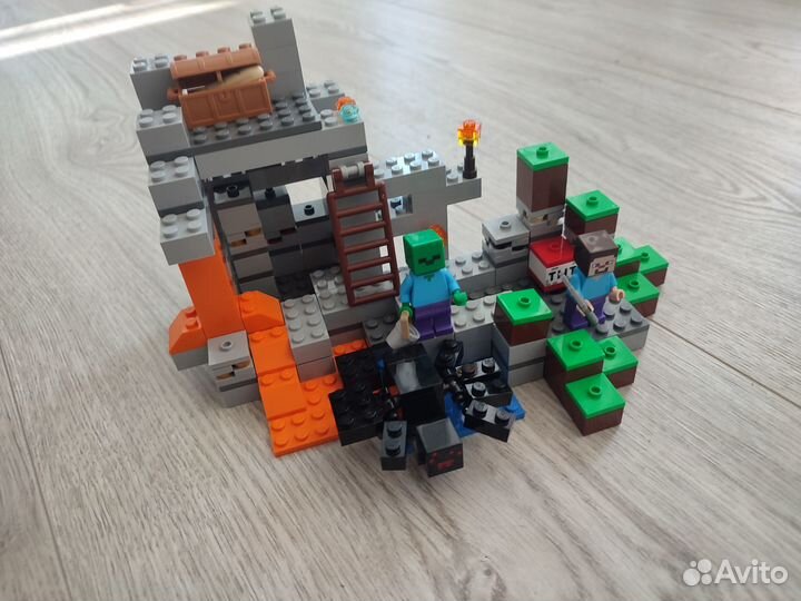 Lego 60034, 21113, 70420