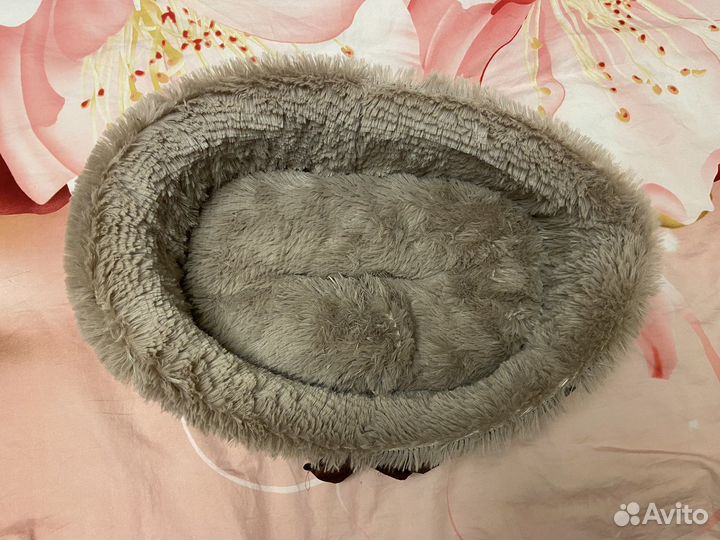 Лежанка для кошки