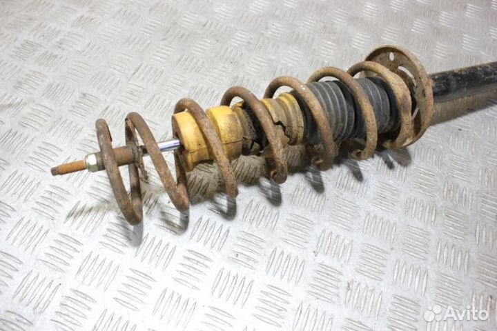 Амортизатор задний левый Volkswagen Vento 1991 199