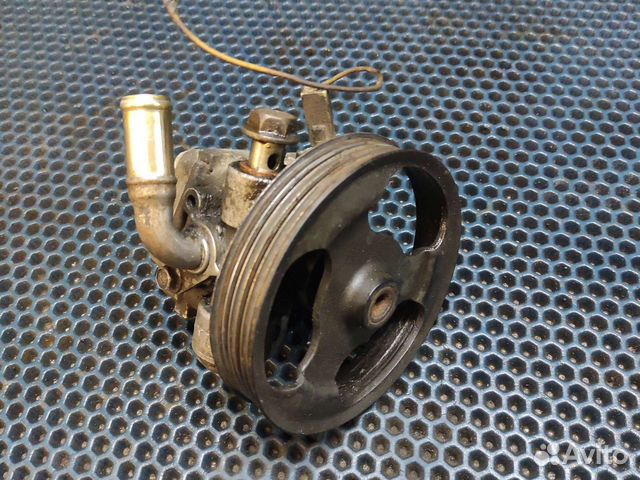 Насос гур mazda 3 BK 1.6