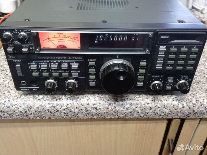 Ретро приемник Icom(r7000)