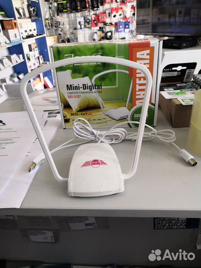 Антенна для цифрового тв Ремо с усилителем BAS5107