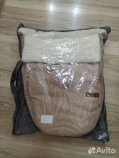 Зимний конверт в коляску на овчине