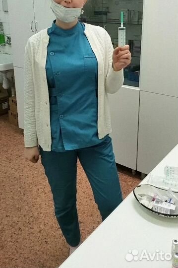 Медицинский костюм женский 46 48