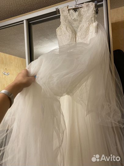 Платье свадебное