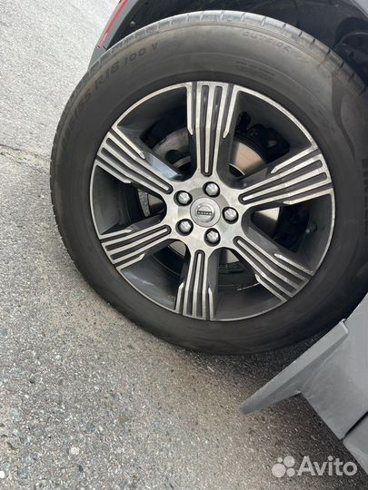 Pirelli P Zero 235/55 R18