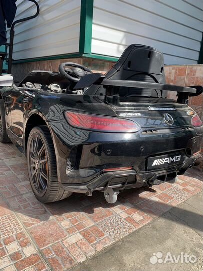 Электромобиль