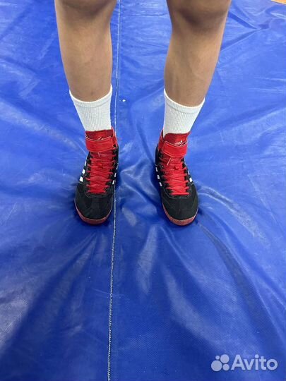 Борцовки adidas combat