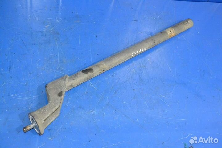 Кронштейн крыла ведущего моста, задний левый renau