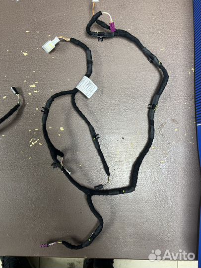 Жгут проводки задних обивок дверей BMW G20