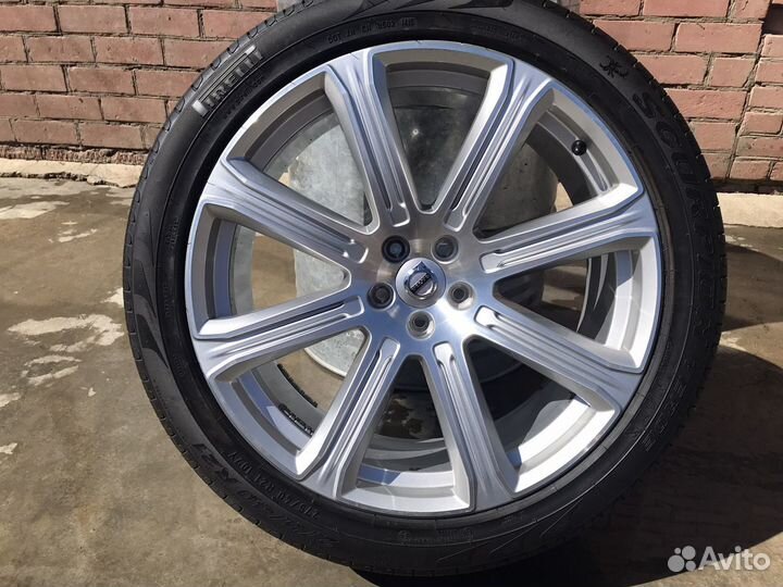 Продам колесо volvo xc 90