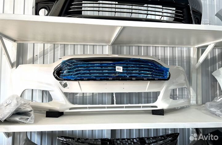 Бампер передний на Ford Mondeo 5 - Жемчуг