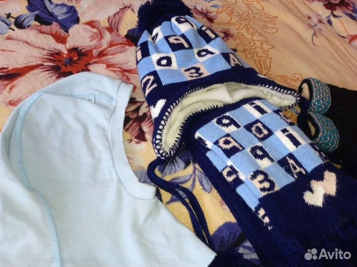 Комплект для мальчика: Шапка, шарф, шлем, перчатки