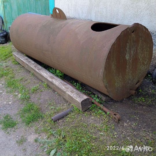 Бочка ёмкость металлическая