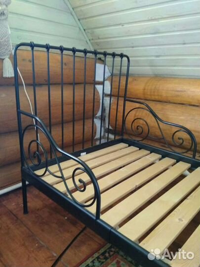 Продам кровать