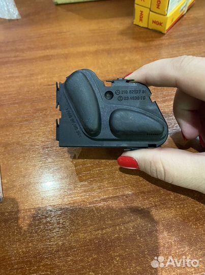 Регулятор положения сидения mercedes W210