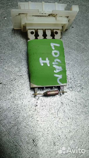 Резистор вентилятора Renault Logan 1