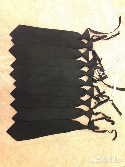 Галстук военный