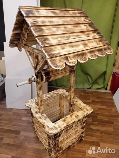 Колодец декоративный