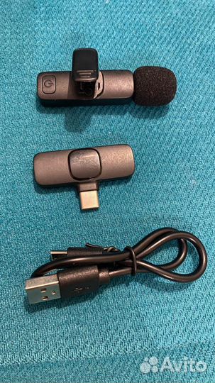 Микрофон петличный беспроводной Android