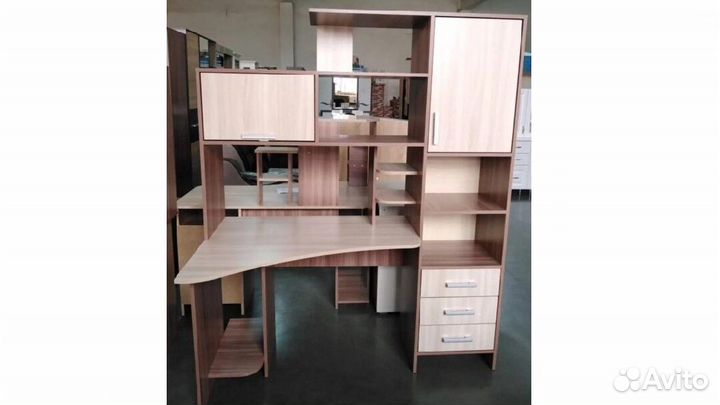 Компьютерный стол № 6 Шимо