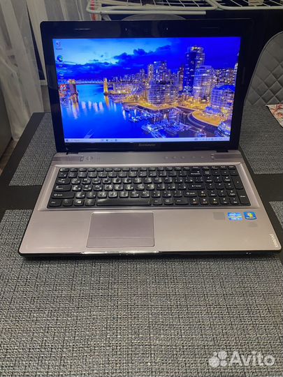 Ноутбук Lenovo ideapad