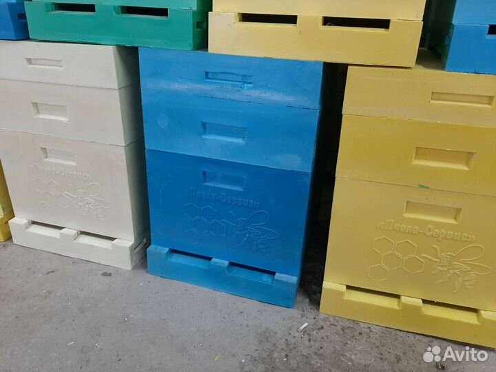 Улей на 12 рамок и на 10 рамок из полеуретана