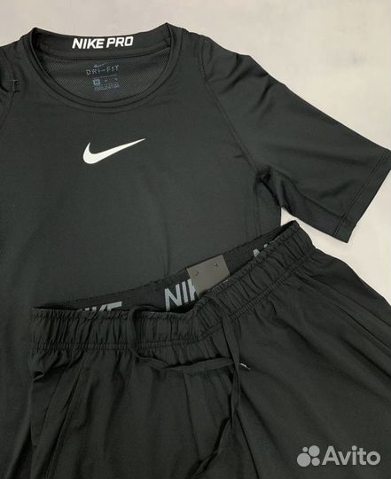 Шорты и футболка Nike Pro
