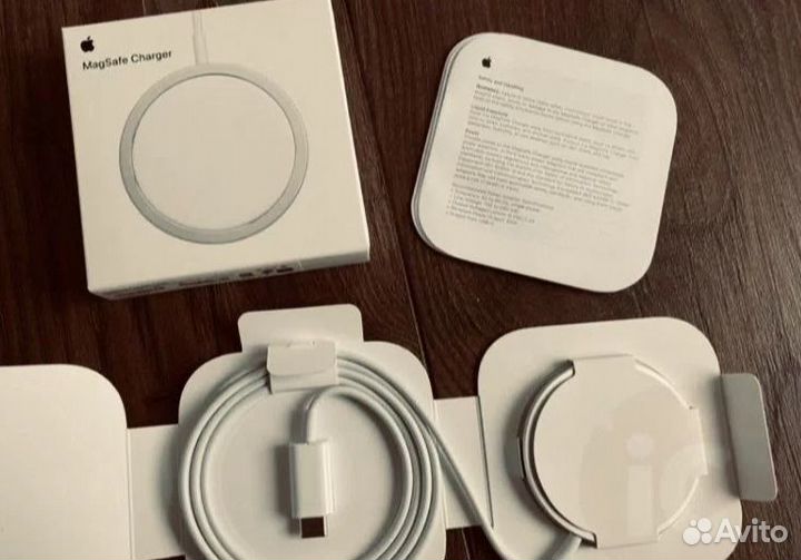 Наушники Airpods Pro 2 в комплекте с Magsafe Charg