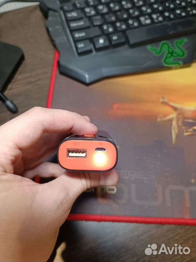 Протативное зарядное устройство(powerbank)