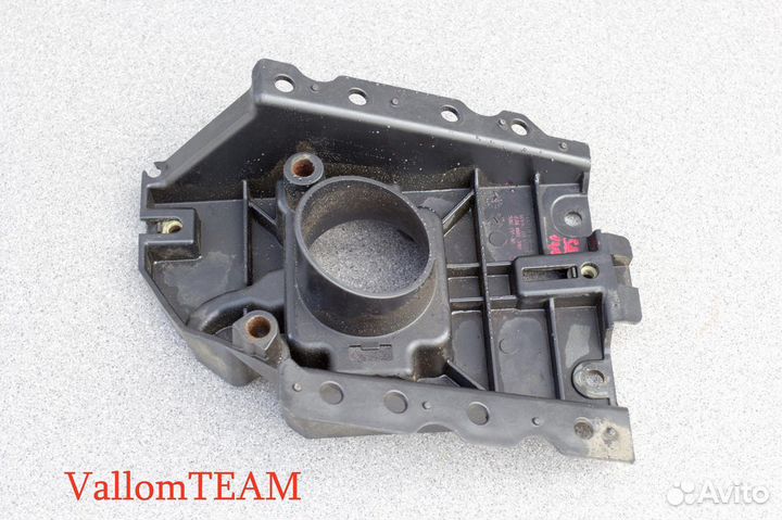 Лот SD3-140 Кронштейн аккумулятора гидроцикла BRP