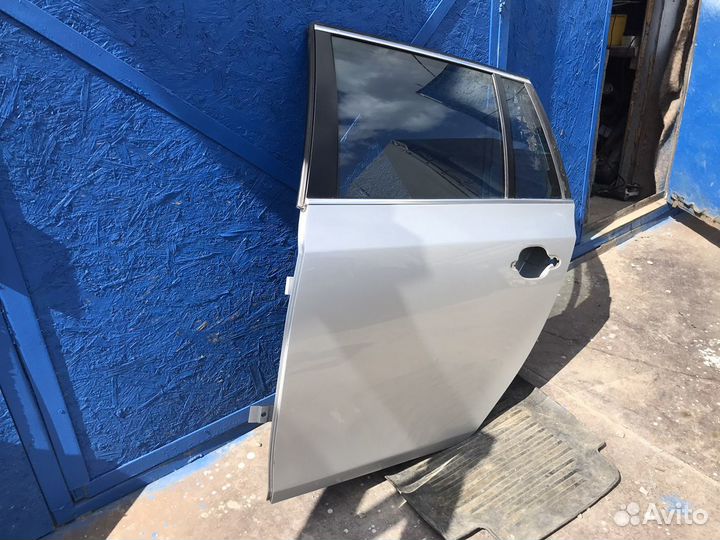 Дверь задняя левая bmw E61