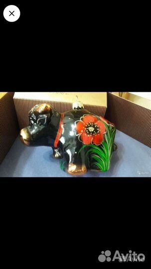 Золотые сердце, теленок. Ариель