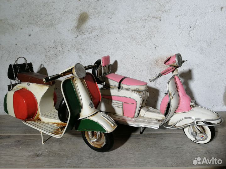 Модель скутера Мотороллера