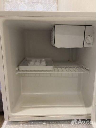 Холодильник Elenberg RF-0505 бу